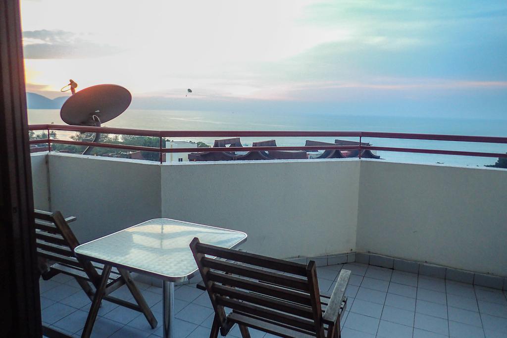 Apartament Seaview Paradise Batu Ferringhi Zewnętrze zdjęcie